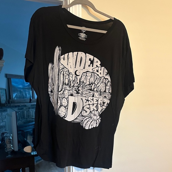 torrid Tops - Torrid Black 'Under the Desert Sky' Graphic Tee